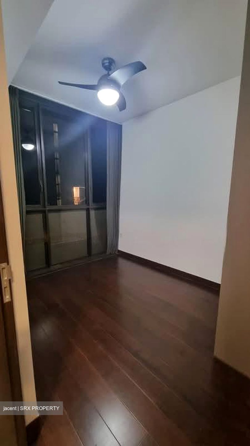 The Commodore (D27), Condominium #601814651